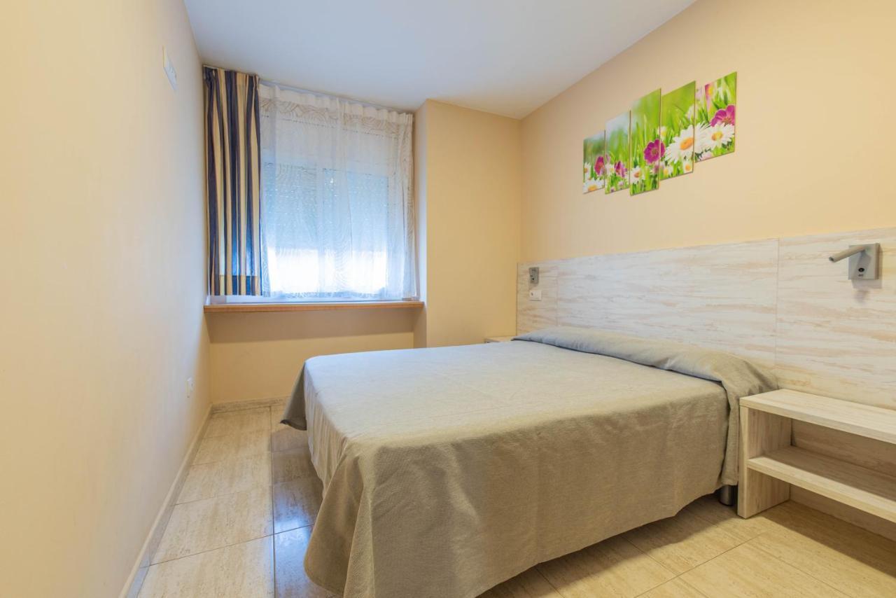 Apartaments Costamar كالافيل المظهر الخارجي الصورة