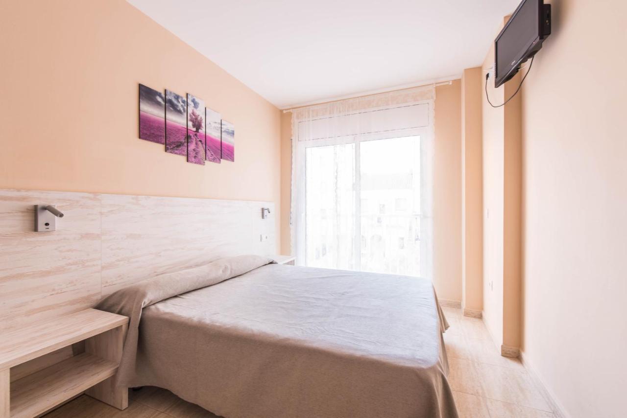 Apartaments Costamar كالافيل المظهر الخارجي الصورة