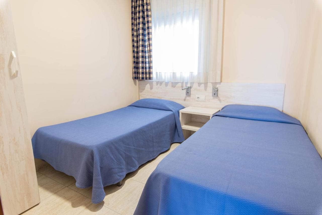 Apartaments Costamar كالافيل المظهر الخارجي الصورة