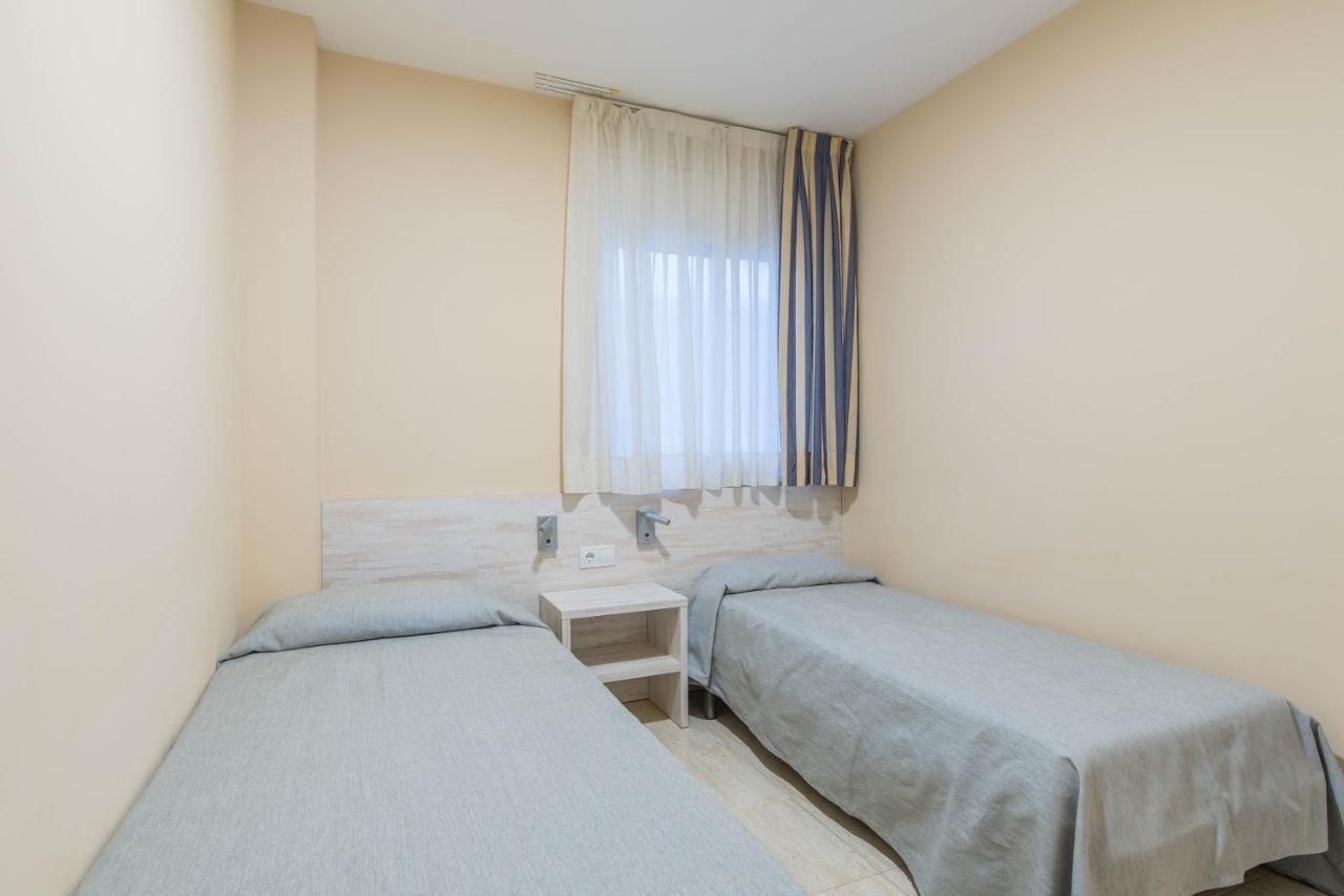 Apartaments Costamar كالافيل المظهر الخارجي الصورة