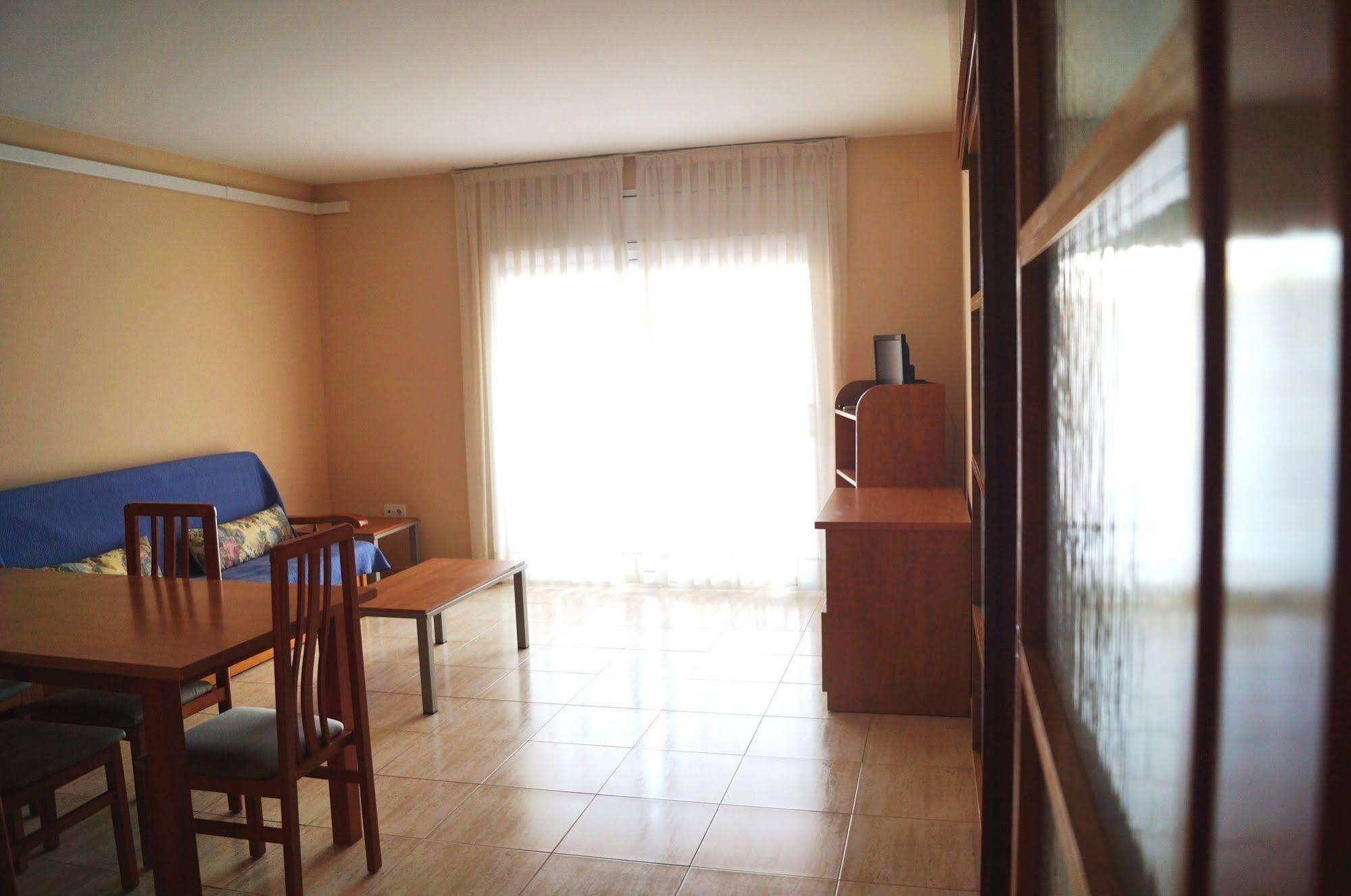 Apartaments Costamar كالافيل المظهر الخارجي الصورة